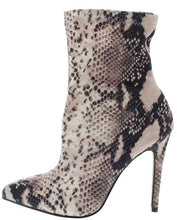 Load image into Gallery viewer, Sassy snake print bootie